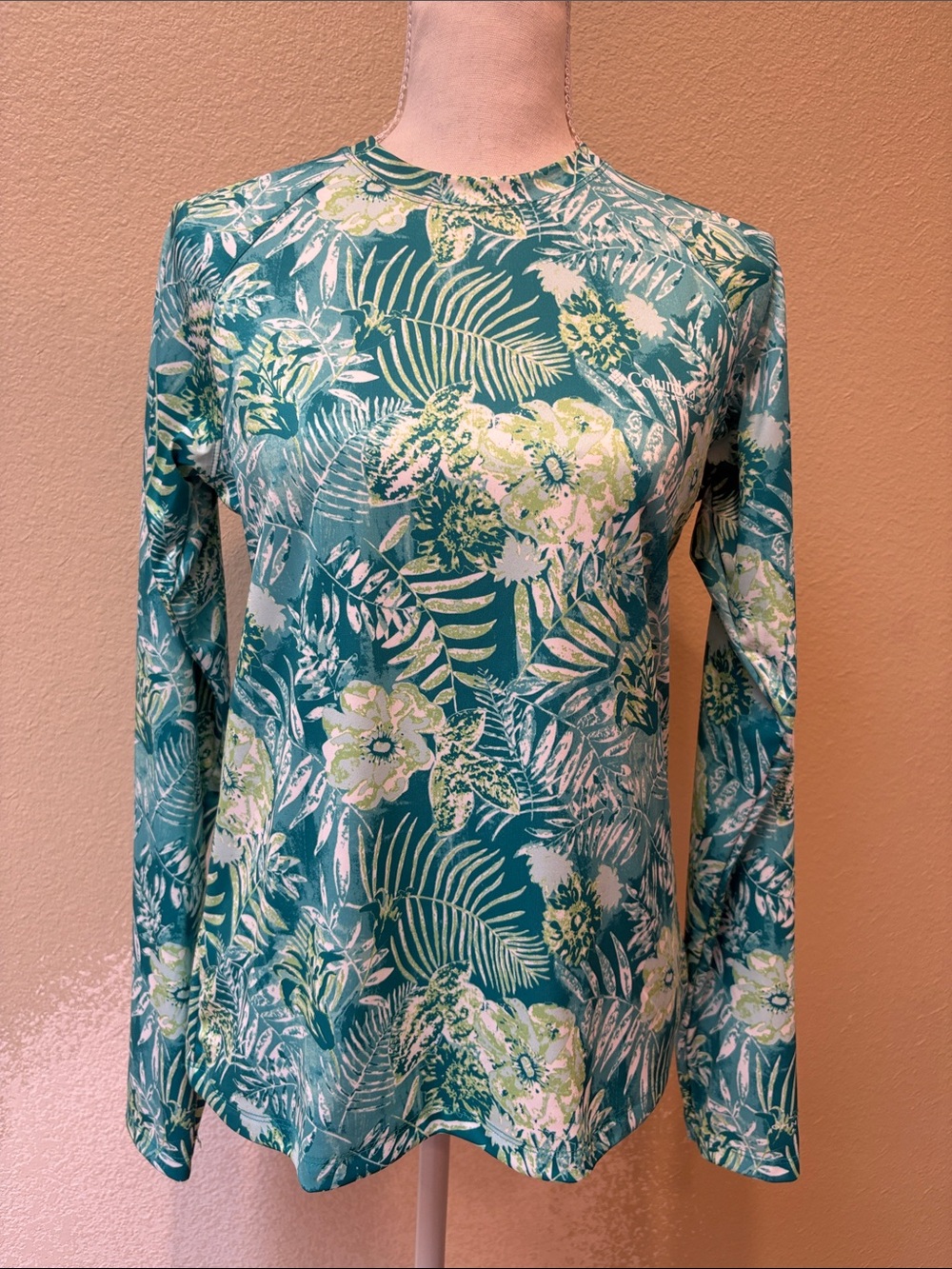 Columbia PFG Super Tidal Women's Floral Long-Sleeve Sun Shirt, Size S/P